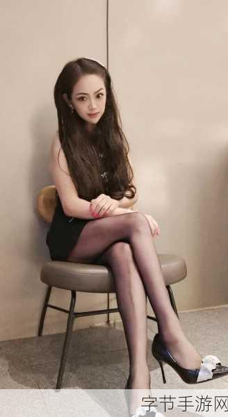 御姐风情万种，秋山莉奈娇羞写真引爆手游圈！