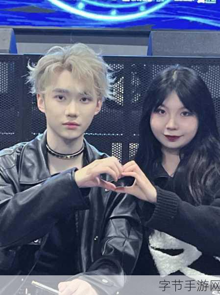 2人㖭上面1人㖭下感觉w：双人游戏中的心跳瞬间与无尽期待的交织