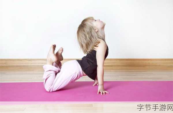 戴着小玩具练瑜伽：在玩具的陪伴下，发现瑜伽的奇妙世界与自我的成长之旅